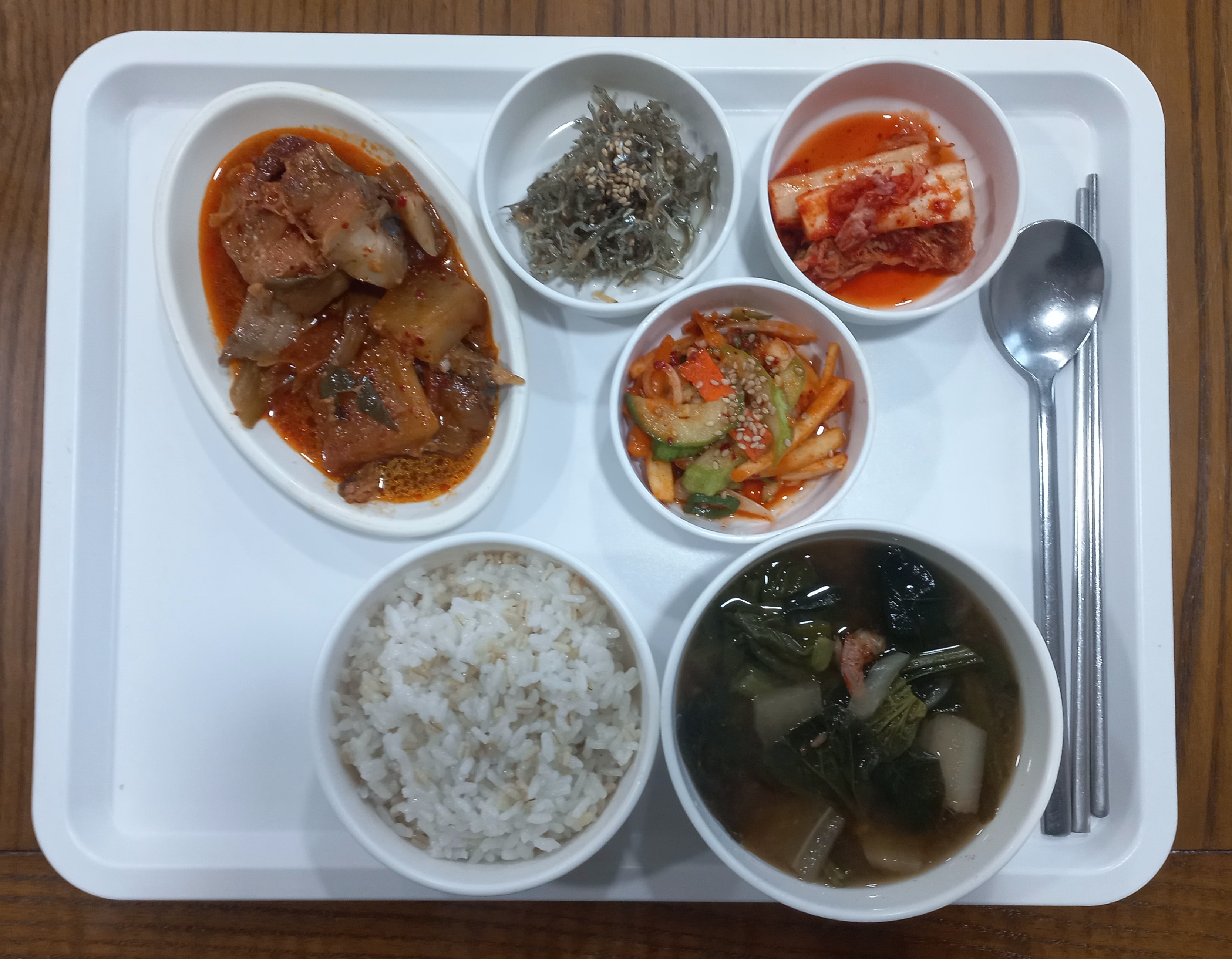 05월 01일 식단.jpg