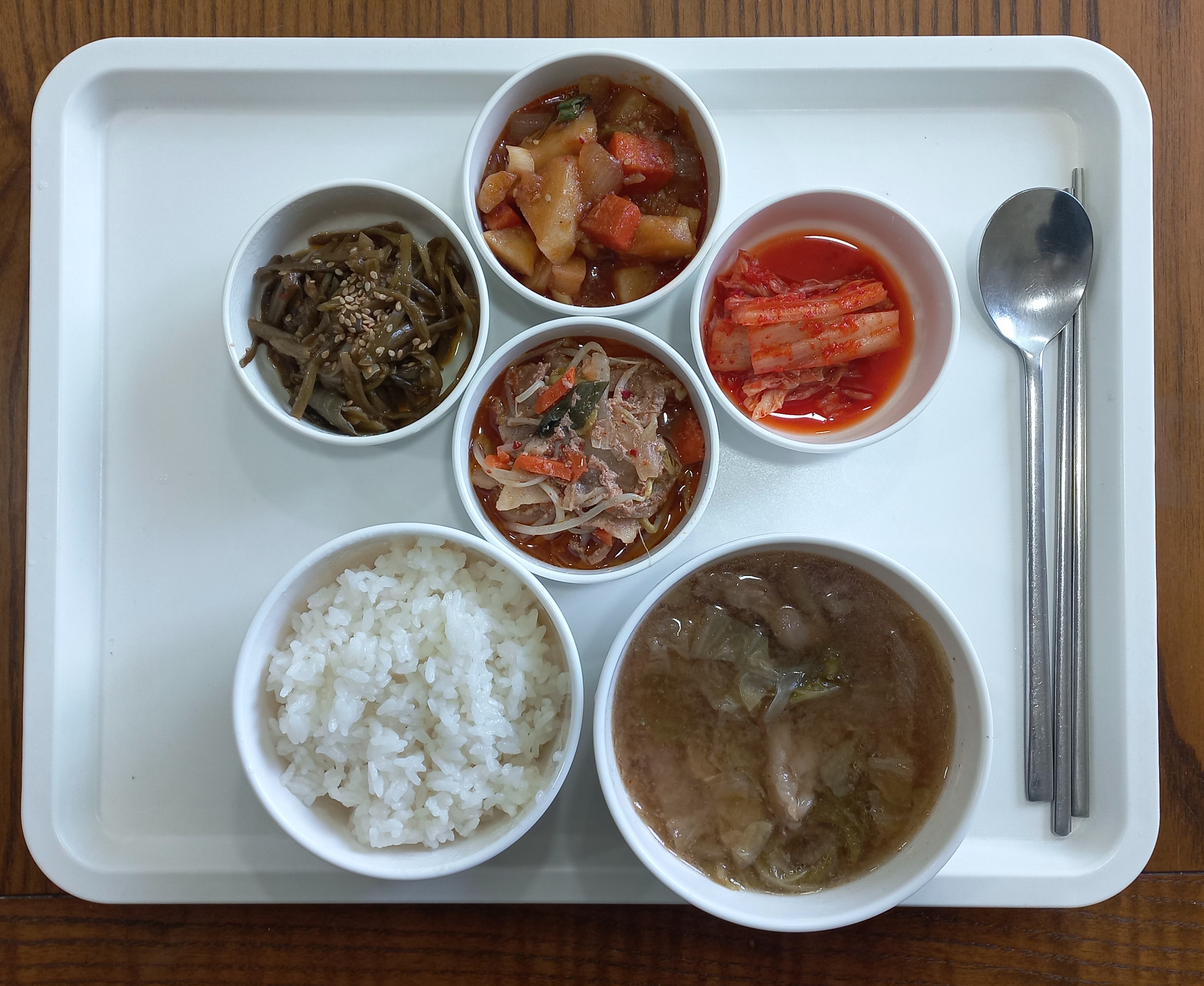 05.04일 식단 22.jpg