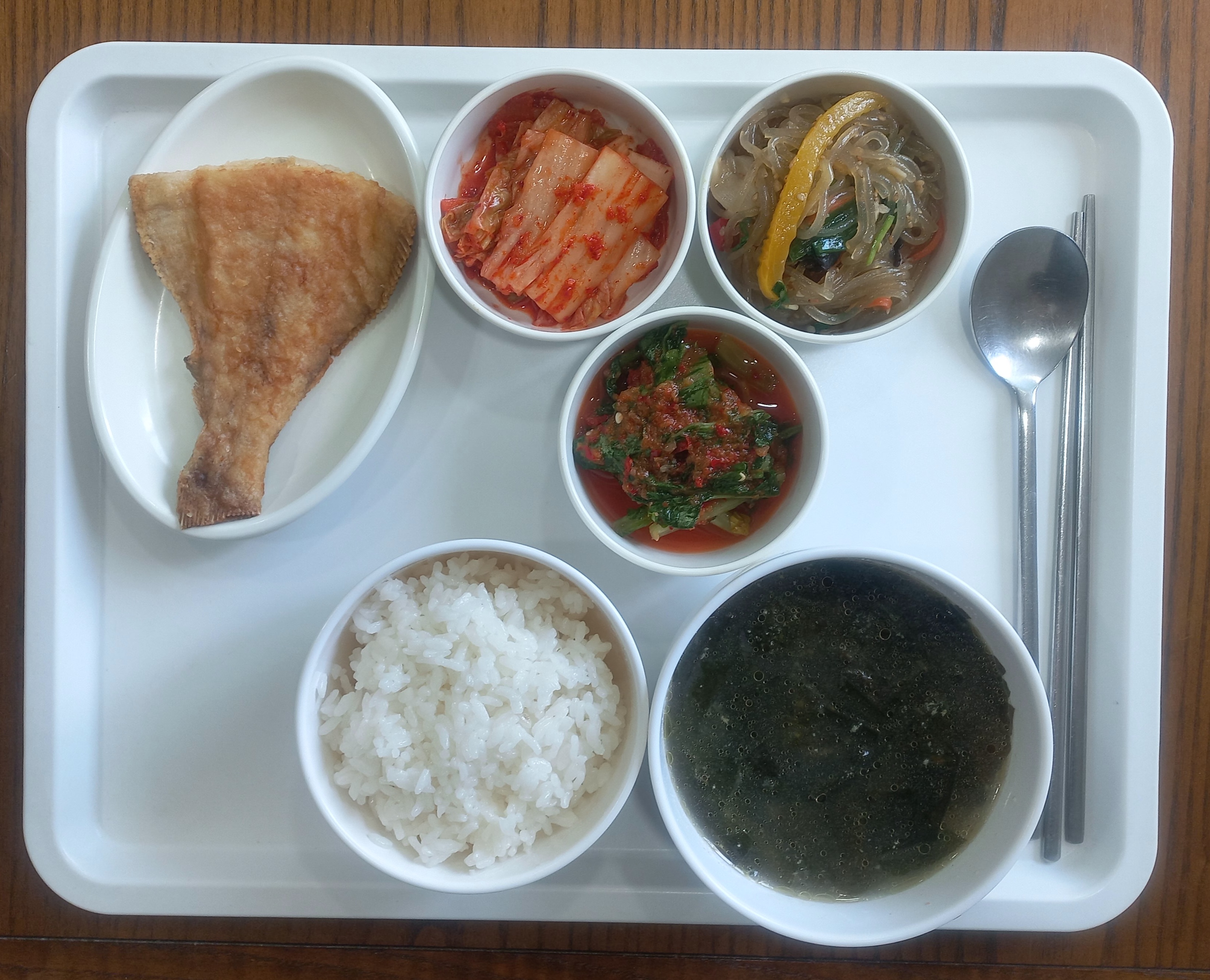 05월 26일 월요일 식단.jpg