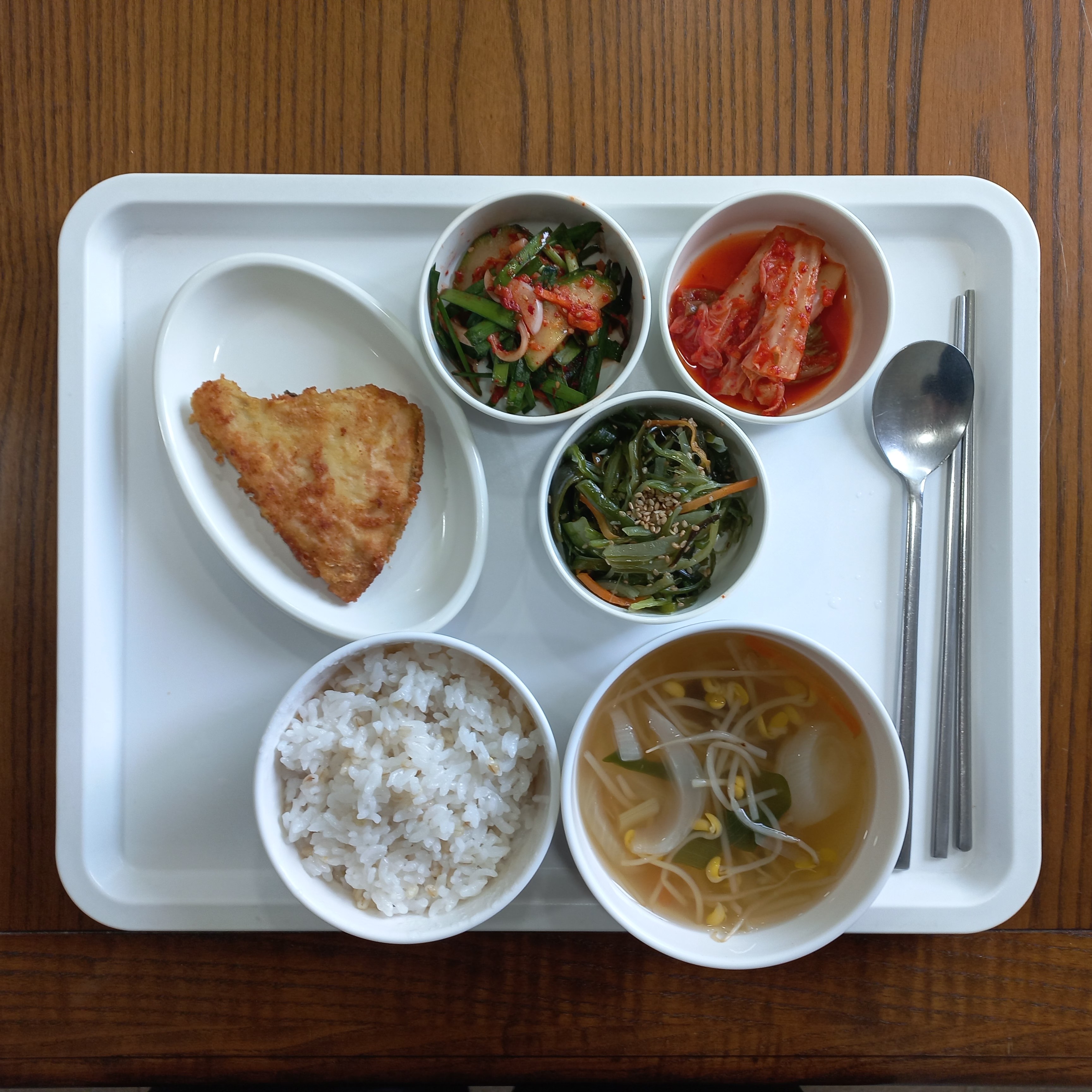 06.01식단.jpg